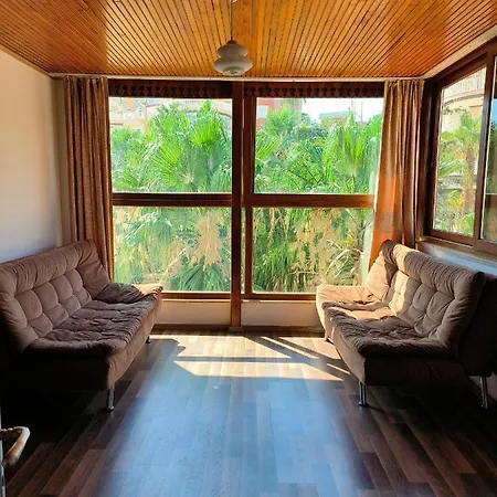 Green Garden 5b Apartment
